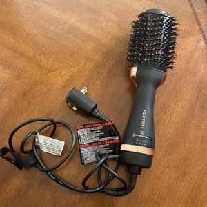 Foxy Bae Blow Out Brush Hair Dryer
